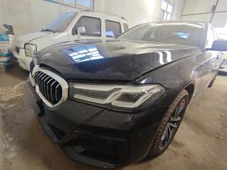 宝马5系 525Li 2.0T 自动 M运动套装 