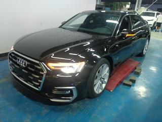 奥迪A6L 45TFSI 