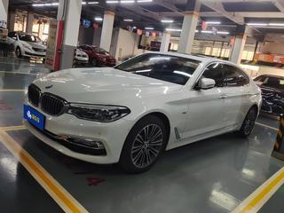 5系 530Li 2.0T 自动 尊享型豪华套装 