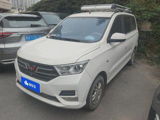 宏光 S 1.5L 8座 舒适型 