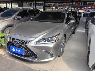雷克萨斯ES 300h 