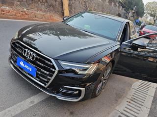奥迪A6L 45TFSI 