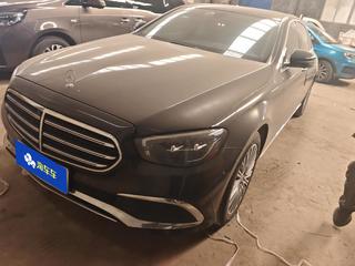 奔驰E级 300L 改款二豪华型 