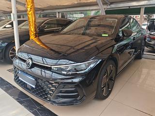 帕萨特 2.0T 380TSI星空龙尊版 