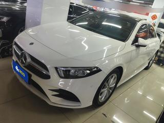 奔驰A级 1.3T 