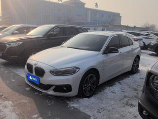 宝马1系 1.5T 