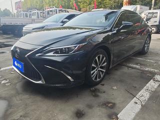 雷克萨斯ES 200 