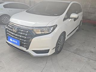 艾力绅 2.0L 豪华版 