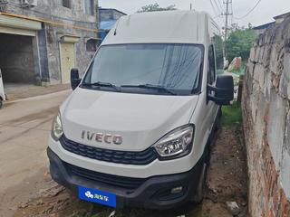 2021款 2.0T 手动 6座 超瑞短轴高顶侧拉门 