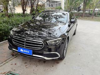 E级 300L 2.0T 自动 豪华型 
