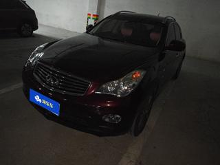 英菲尼迪QX50 