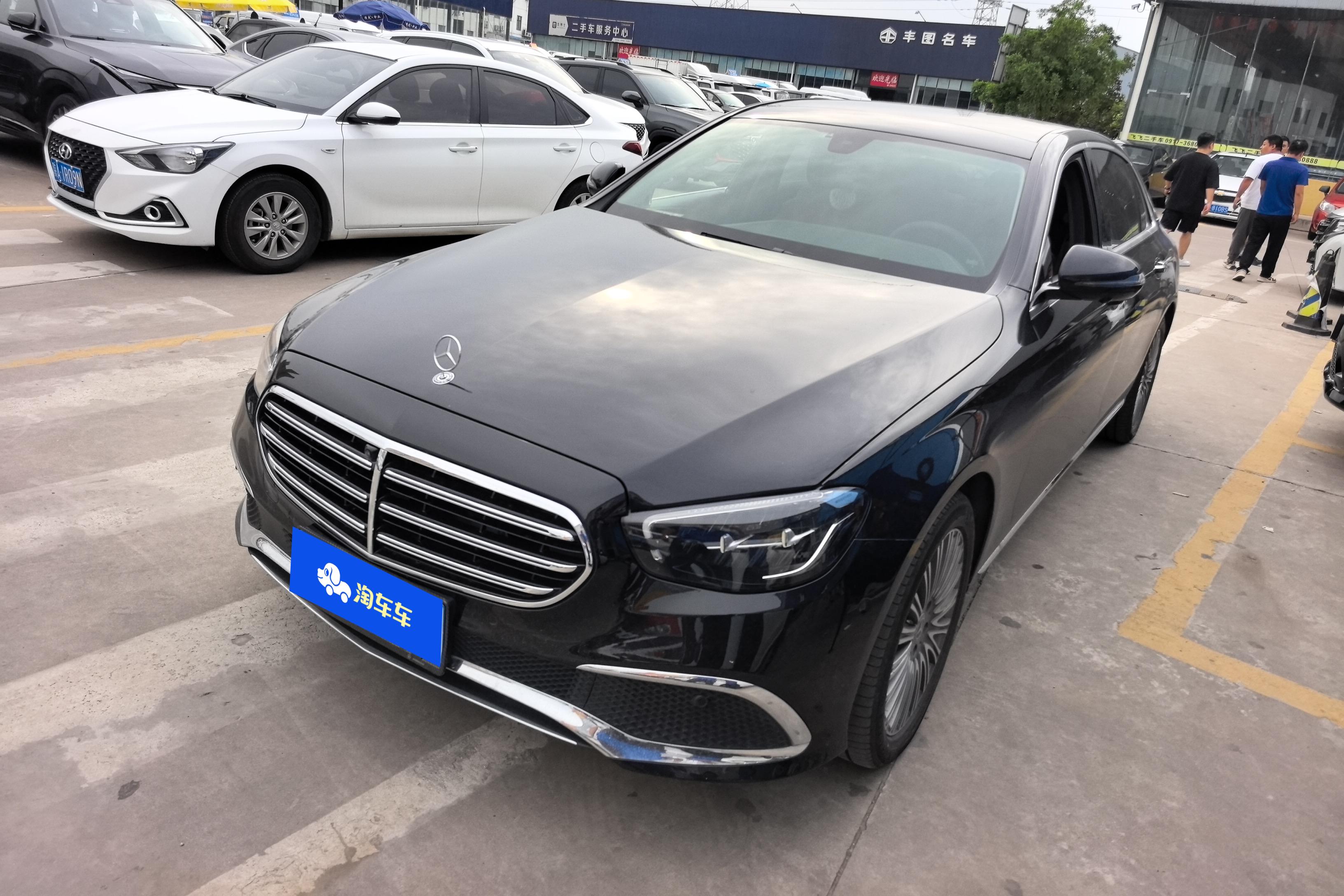 奔驰E级 300L 2023