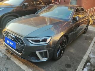 奥迪A4L 40TFSI 