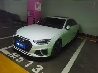 奥迪A4L 40TFSI 
