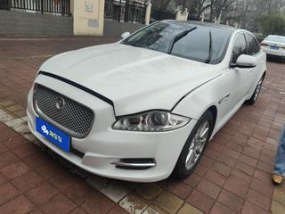 捷豹XJ L 2.0T 典雅商务版 