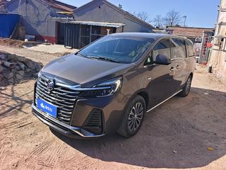GL8 陆上公务舱 2.0T 7座 改款652T豪华型 
