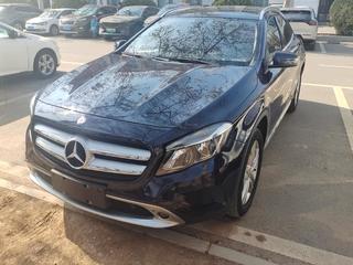 GLA 200 1.6T 动感型 