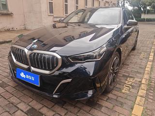 5系 530Li 2.0T 自动 领先型M运动套装 