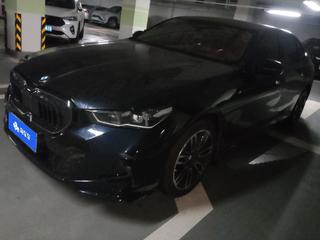 5系 530Li 2.0T 自动 领先型M运动套装 