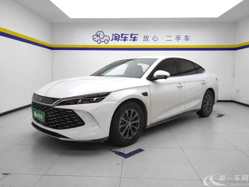 比亚迪秦L 2025款 10.08kWh1.5L 前驱 插电式油电混合 80KM领先型 (国Ⅵ) 