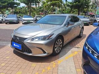 雷克萨斯ES 300h 2.5L 卓越版 