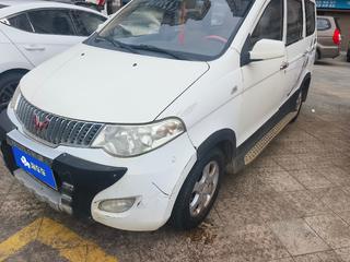 宏光 1.2L 7座 基本型 