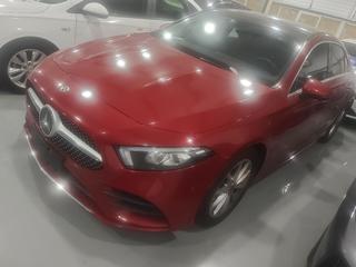 A级三厢 A200L 1.3T 改款运动轿车时尚型 