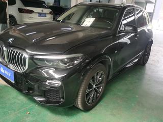 宝马X5 30i 2.0T M运动套装 