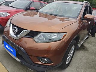 奇骏 XE 2.0L 5座 时尚版 