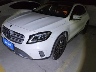 GLA 200 1.6T 时尚型 