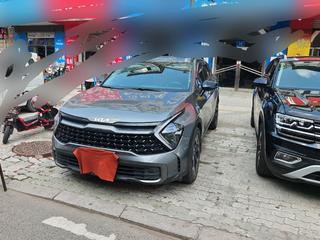 2023款 2.0T 自动 尊贵版 