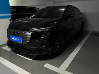 Q5 e-tron 40 e-tron 星耀型机甲套装 
