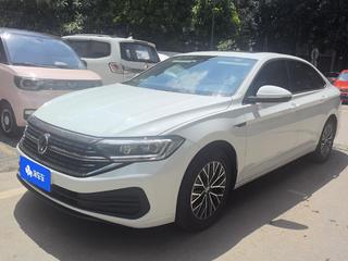 2024款 1.2T 自动 200TSI飞越版 