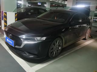3昂克赛拉三厢 2.0L 质雅版 
