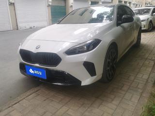 2系 2.0T M运动曜夜套装 