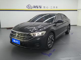 2023款 1.5T 自动 300TSI超越版 