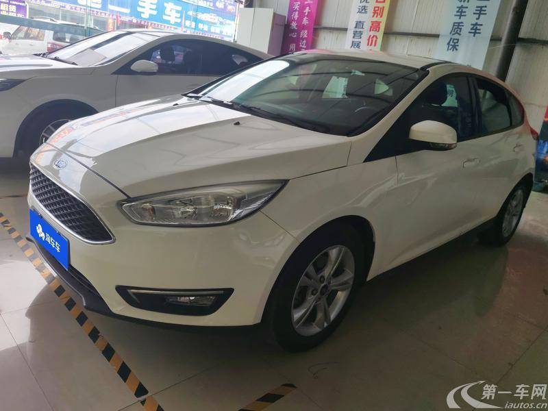 福特福克斯两厢 2015款 1.6L 自动 前驱 舒适型 (国Ⅴ) 