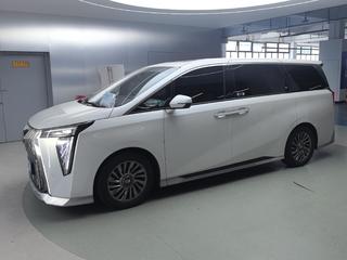 M8 宗师系列 2.0T 7座 400T旗舰版 