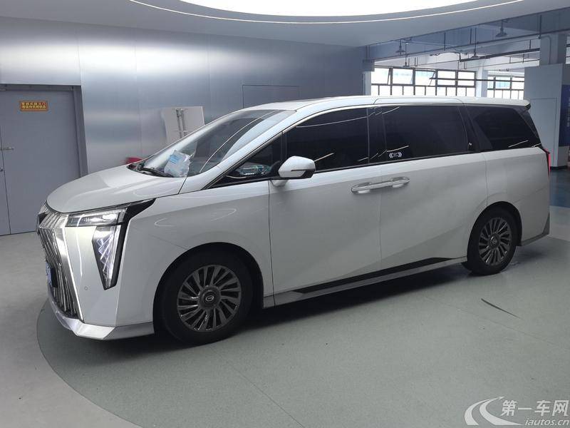 传祺M8 宗师系列 2023款 2.0T 自动 前驱 7座 400T旗舰版 (国Ⅵ) 