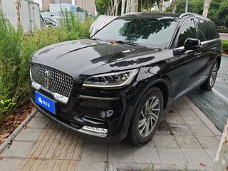飞行家 3.0T 自动 6座 尊享版 