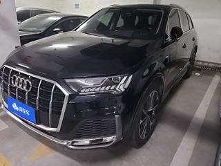 奥迪Q7 55 3.0T 运动型quattro-S-line 