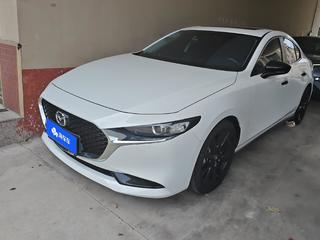 3昂克赛拉三厢 2.0L 质雅版 
