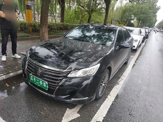 昆山皇冠二手车