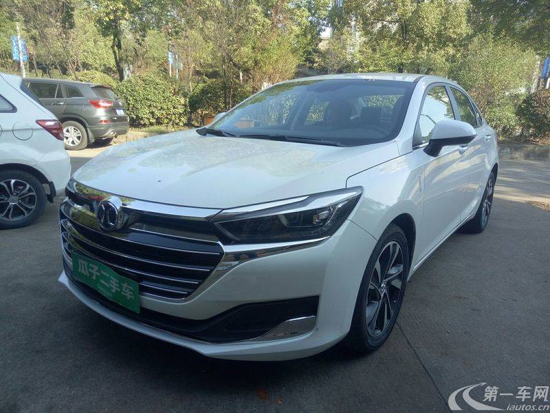北京汽车智道U7 2019款 1.5T 自动 精英版 (国Ⅴ) 