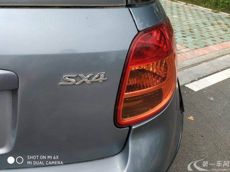 铃木天语SX4 2011款 1.6L 手动 5门5座两厢车 运动型 (国Ⅳ) 