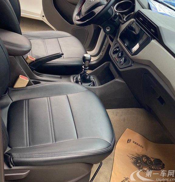 五菱宏光 S 2019款 1.5L 手动 7座 舒适型 