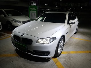 宝马5系 525li 2017款 2.0t 自动 汽油 豪华设计套装(国)