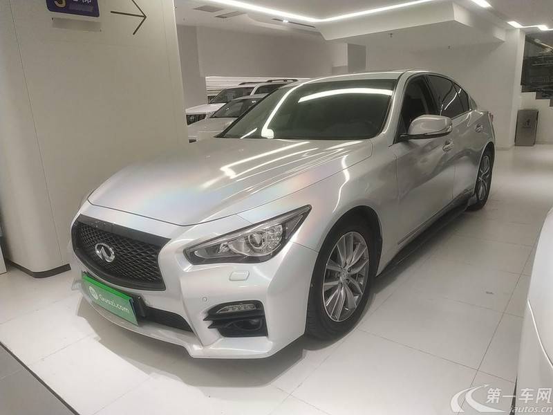 英菲尼迪Q50 [进口] 2014款 3.7L 自动 豪华版 (欧Ⅴ) 