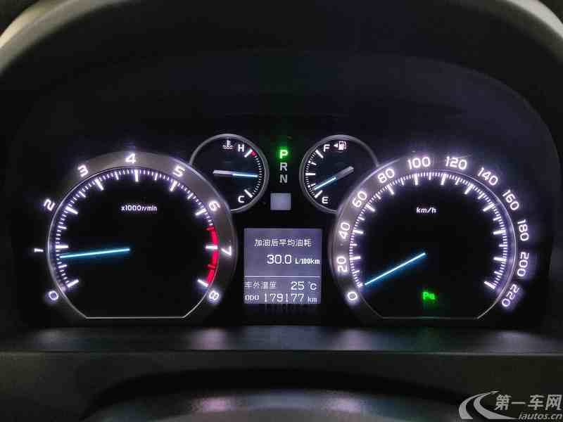 丰田埃尔法 [进口] 2011款 2.4L 自动 7座 豪华版 