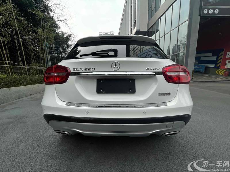 奔驰GLA 220 2016款 2.0T 自动 豪华型 (国Ⅴ) 